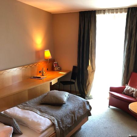 Hotel Gude Kassel Exteriör bild